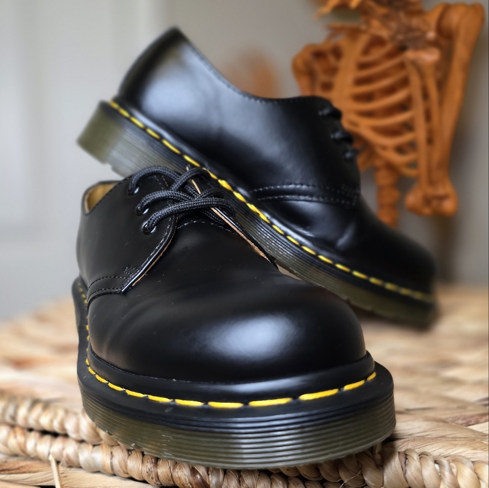 1461 Smooth Leather Oxford Shoes women 6